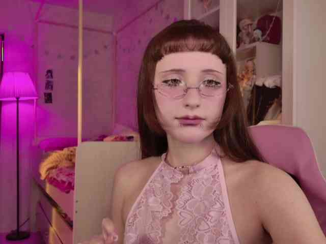 MiraJade webcam