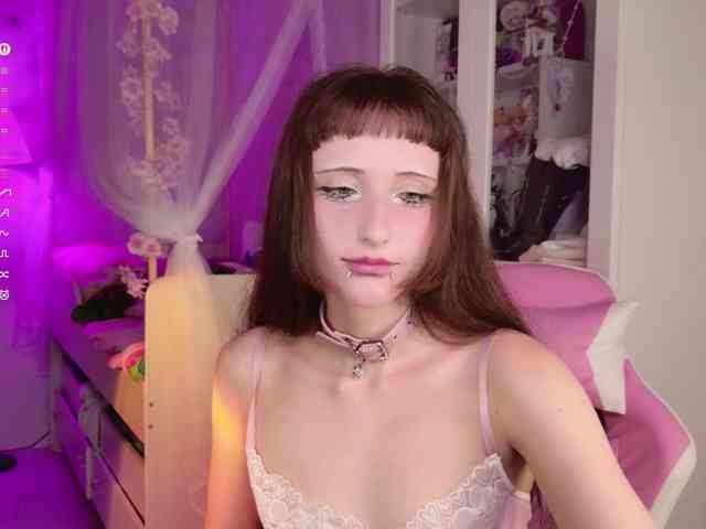 MiraJade webcam