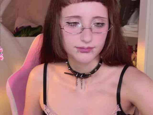 MiraJade webcam