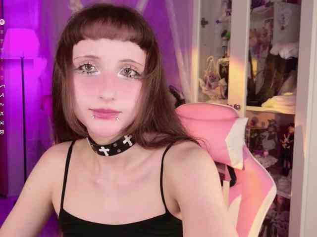 MiraJade webcam
