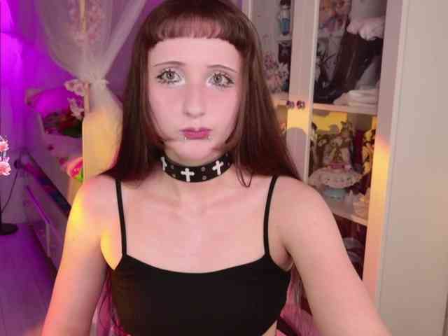 MiraJade webcam