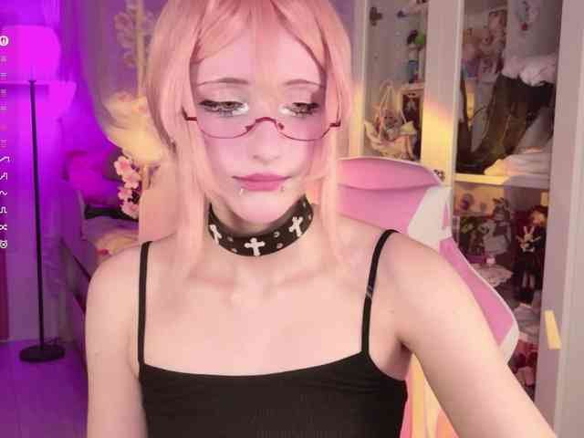 MiraJade webcam
