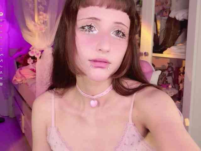 MiraJade webcam