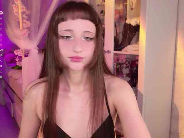 MiraJade webcam