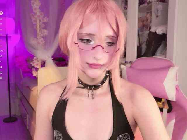 MiraJade webcam