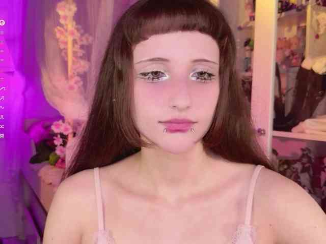 MiraJade Live Webcam on BongaCams