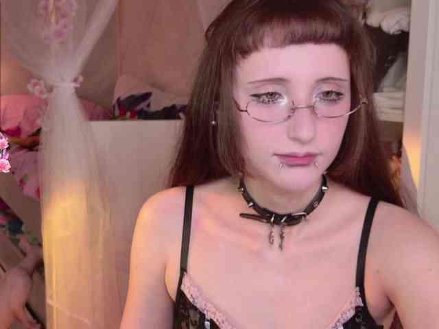 MiraJade webcam