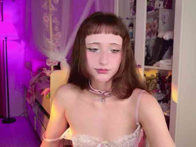 MiraJade webcam