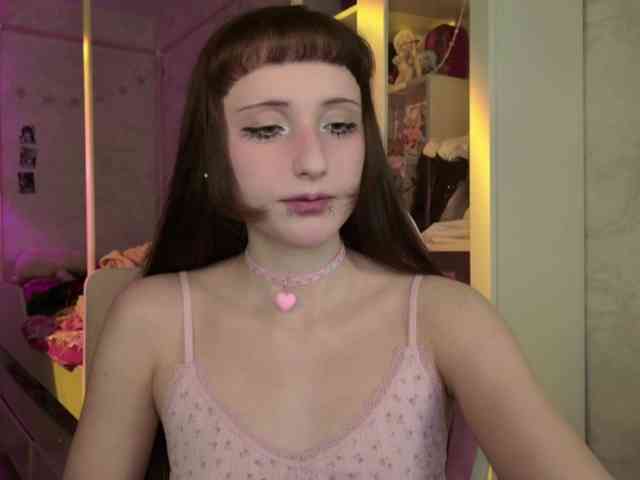 MiraJade webcam