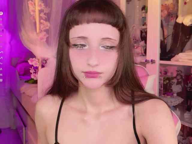 MiraJade webcam