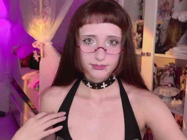 MiraJade webcam