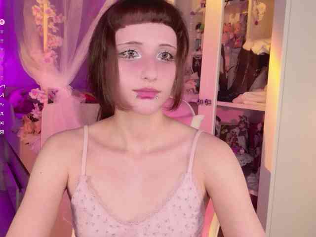 MiraJade Live Webcam on BongaCams