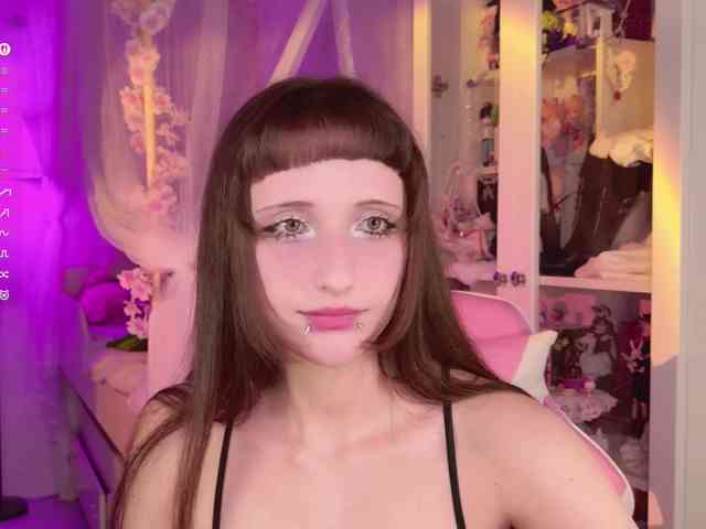MiraJade webcam