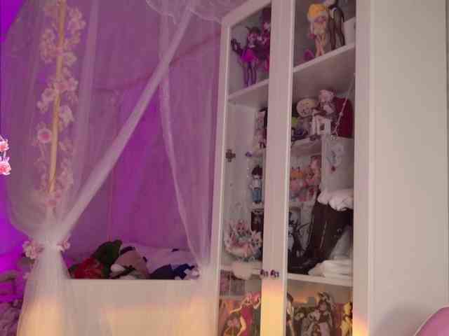 MiraJade webcam