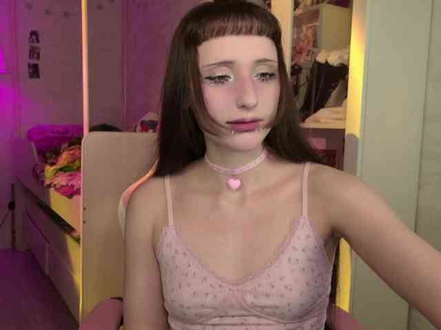 MiraJade webcam