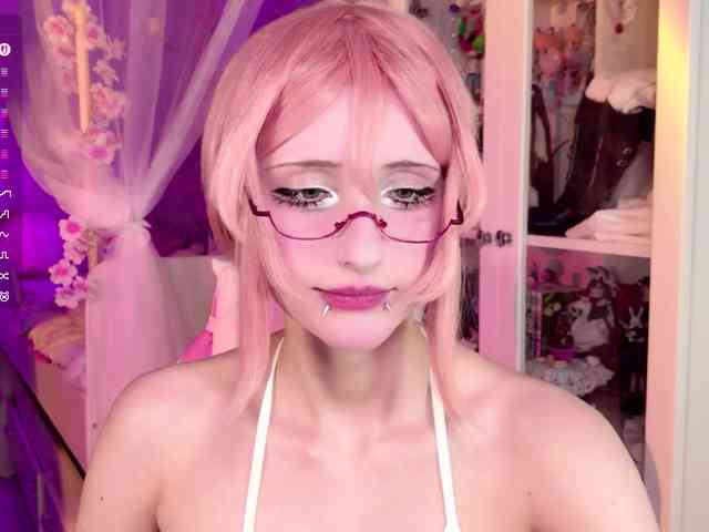 MiraJade webcam