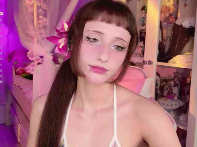 MiraJade webcam