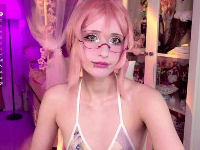 MiraJade webcam