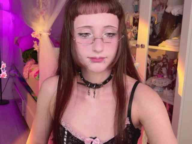 MiraJade webcam
