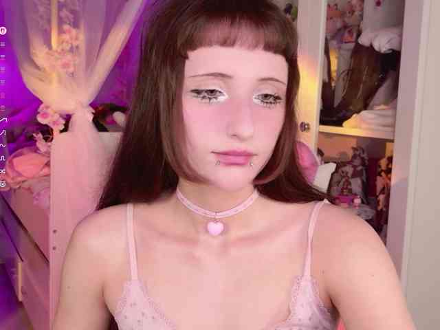 MiraJade webcam