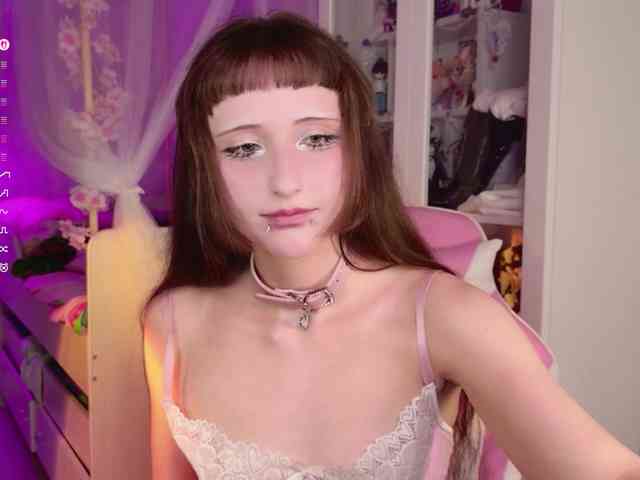 MiraJade webcam