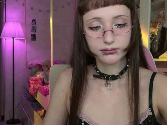 MiraJade webcam
