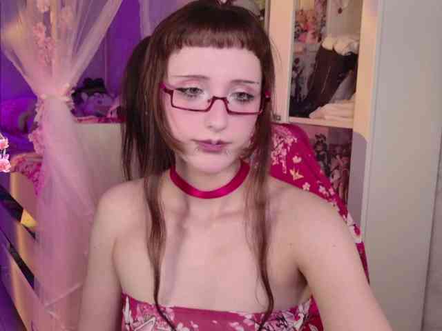 MiraJade webcam