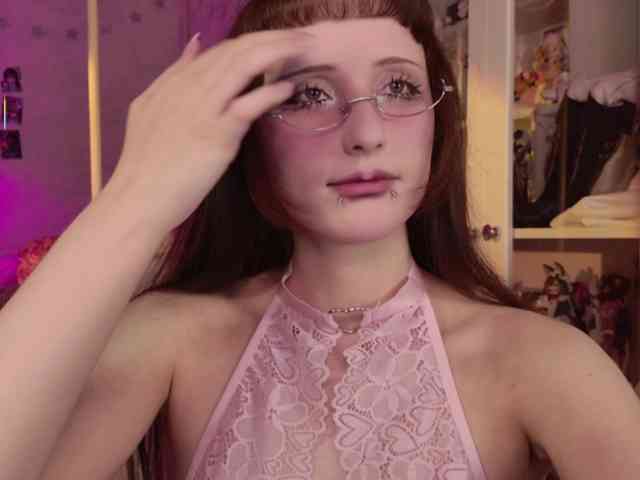 MiraJade webcam