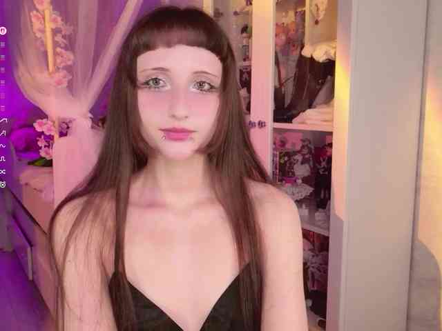 MiraJade webcam
