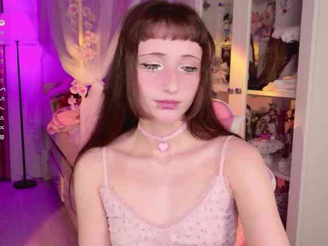 MiraJade webcam