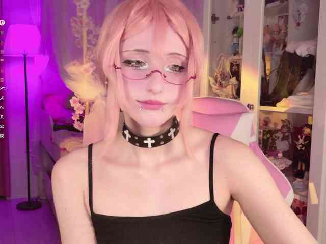MiraJade webcam