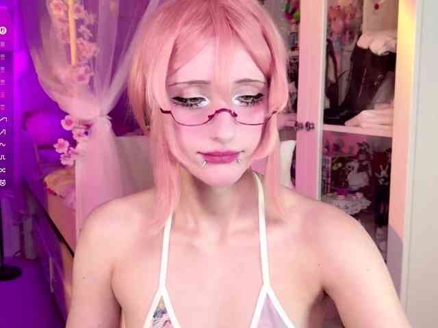 MiraJade webcam