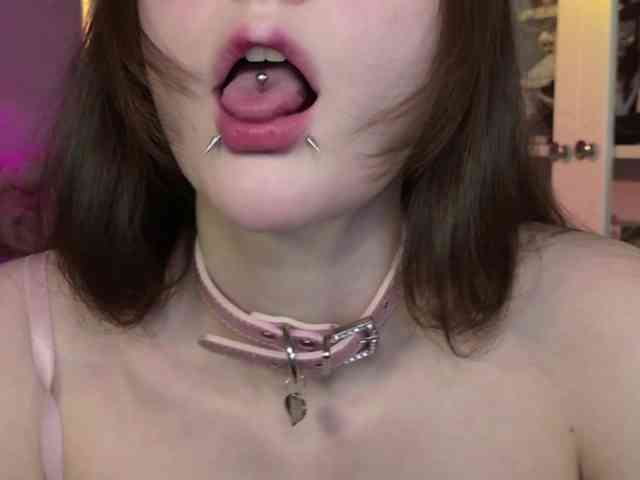 MiraJade webcam