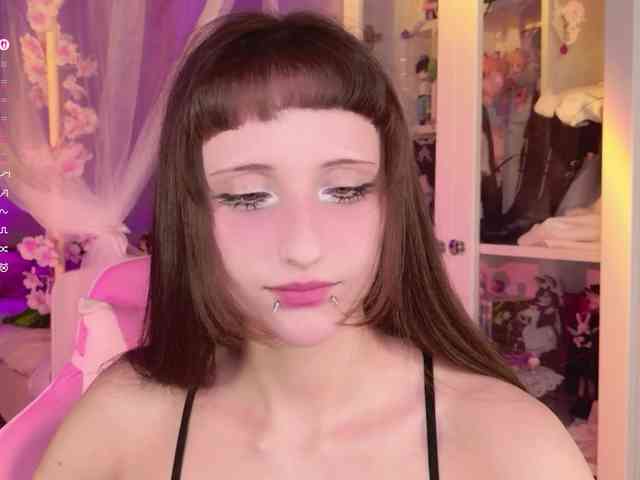 MiraJade webcam