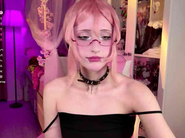 MiraJade webcam