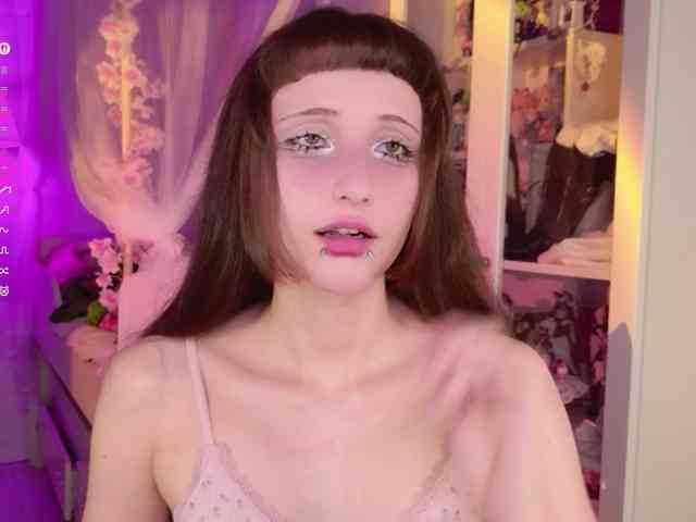 MiraJade webcam