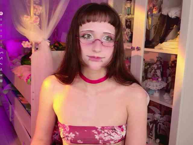 MiraJade webcam