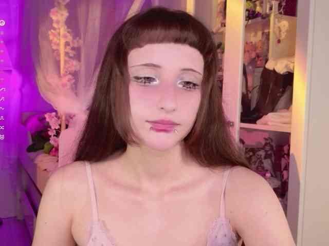 MiraJade Live Webcam on BongaCams