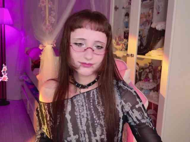 MiraJade webcam