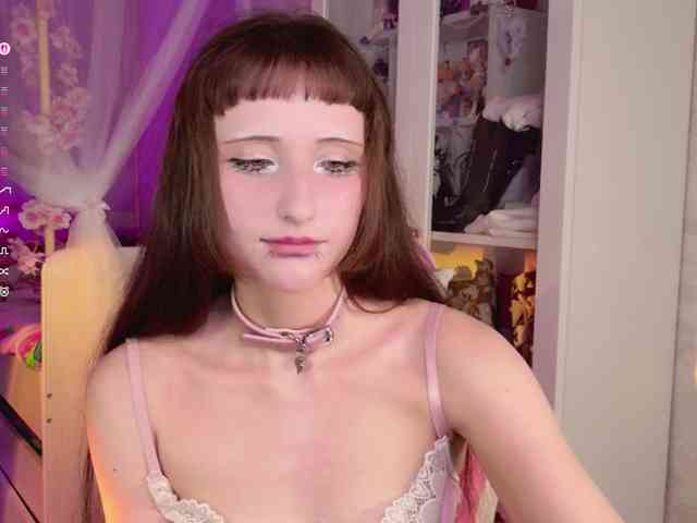 MiraJade webcam
