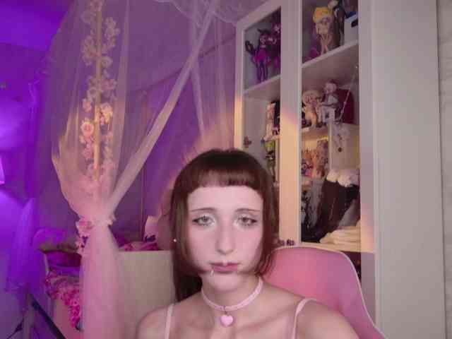 MiraJade webcam