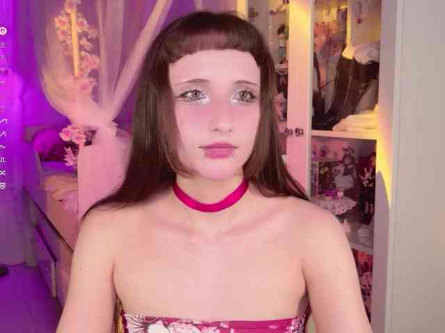 MiraJade webcam
