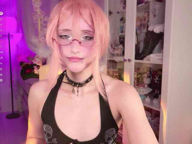 MiraJade webcam