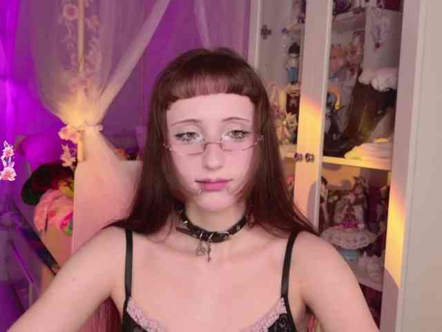 MiraJade webcam
