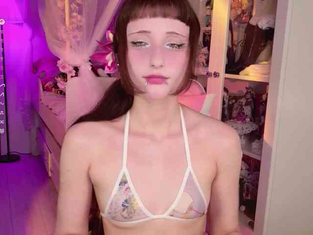 MiraJade webcam