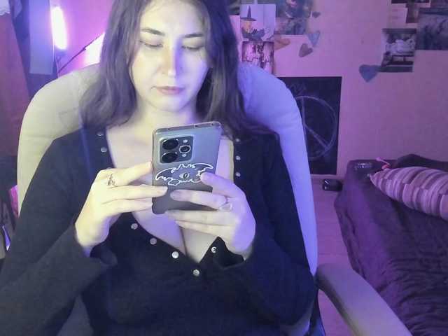 TemptingFable live cam preview
