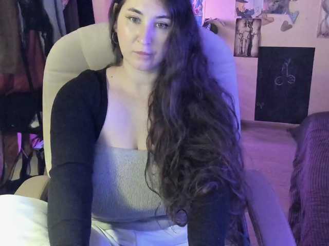TemptingFable live cam preview
