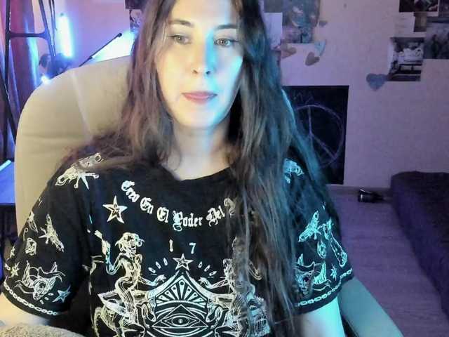 TemptingFable live cam preview