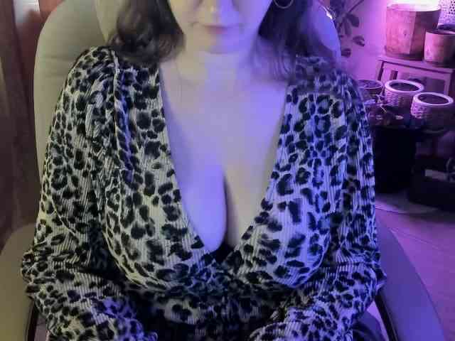 TemptingFable webcam