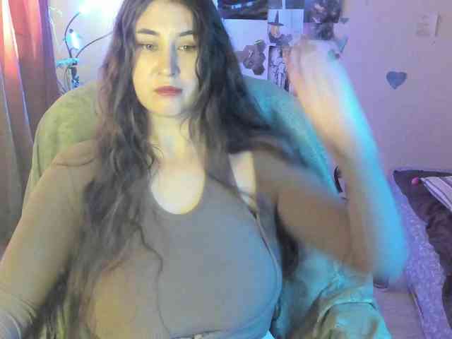 TemptingFable webcam